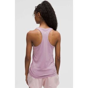 Lululemon Swiftly Tech Hip Length Racerback Tank In Lavender Lux Size 6